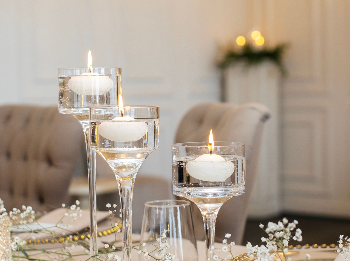 How to Decorate With Floating Candles for a Beautiful, Relaxed Look – A Bit of Everything
