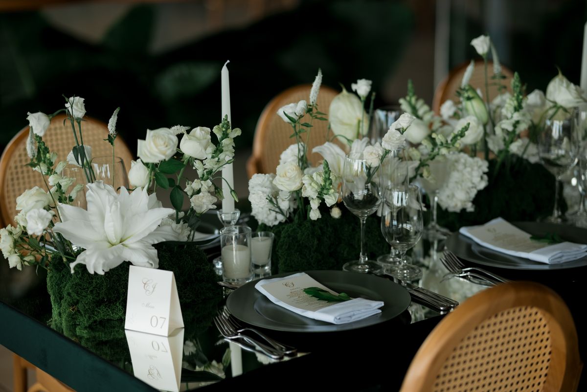 Decorate Your Special Day with Thought: Tips for Beautiful Wedding Table Decor